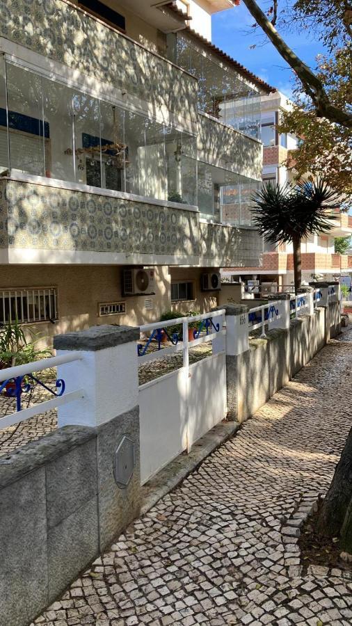 Cascais Beach Flower Apartment Estoril Exterior photo